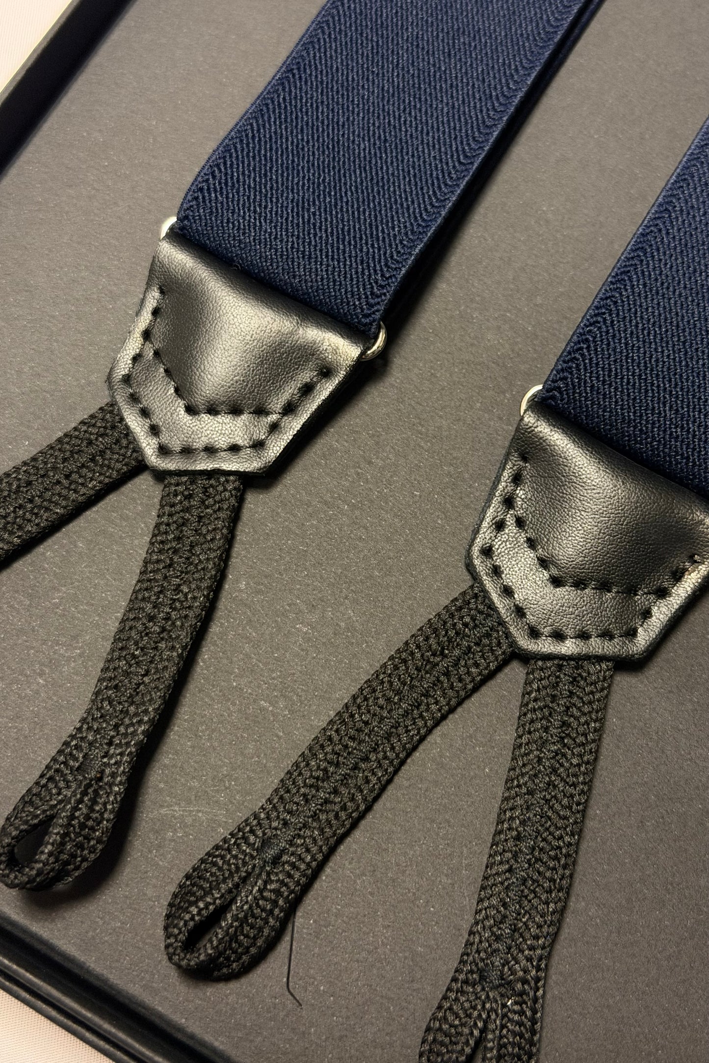 Tirantes ceremonia azul marino