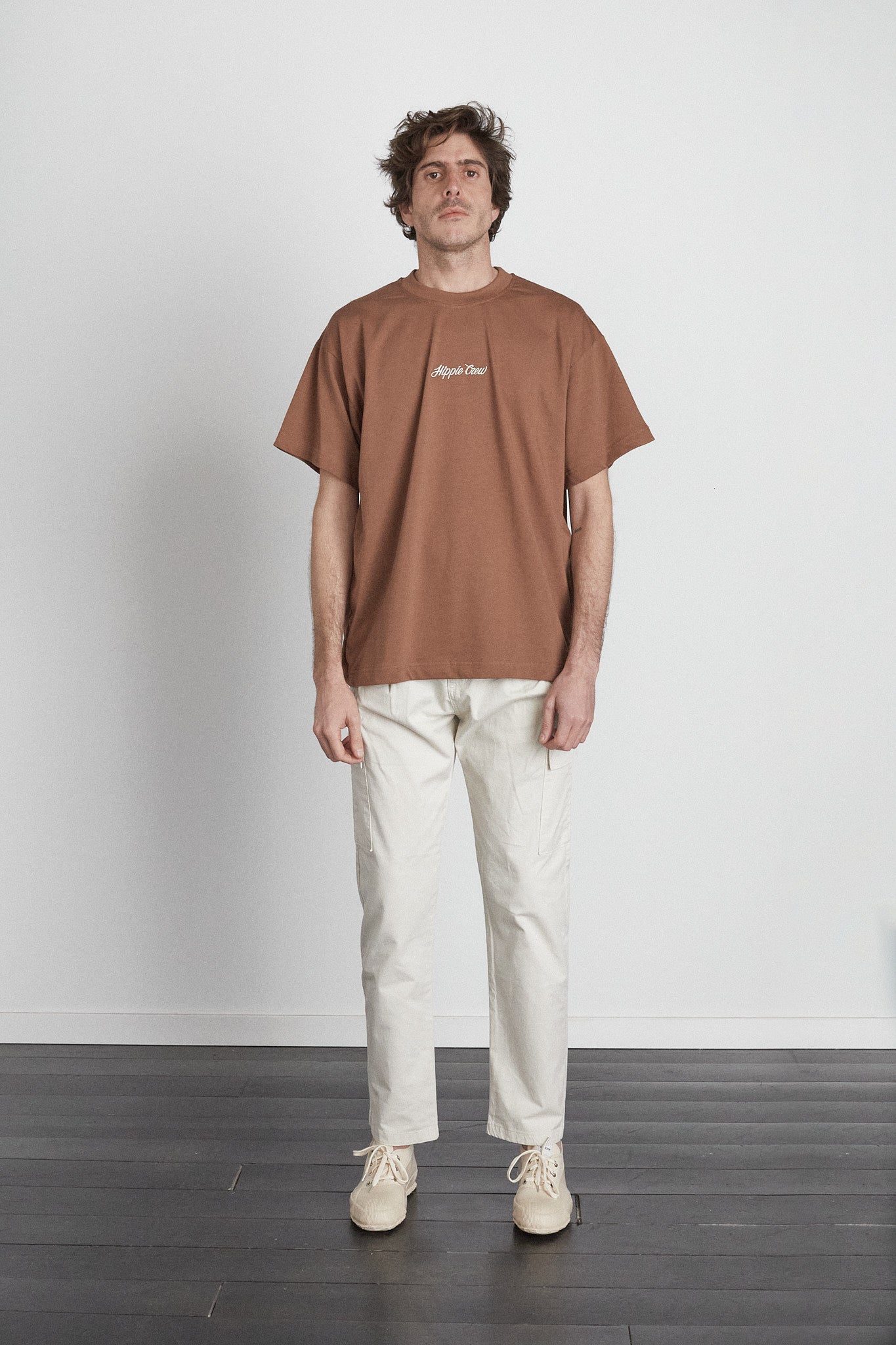 Camiseta oversized marrón