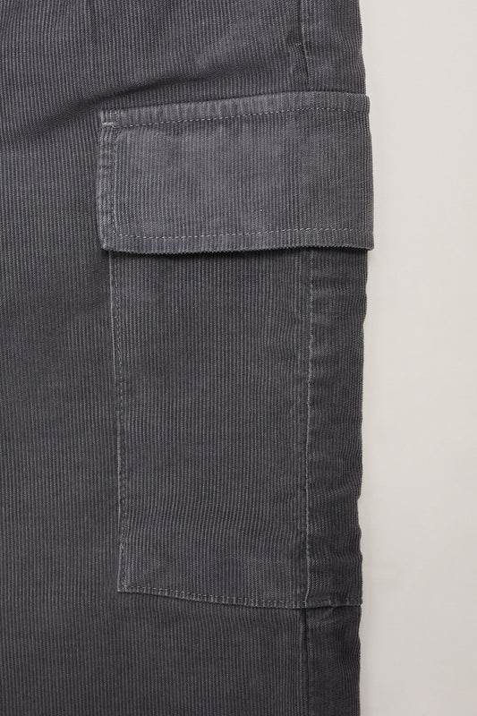 Pantalón cargo pana gris