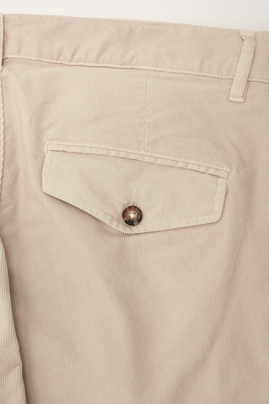 Pantalón cargo pana beige claro