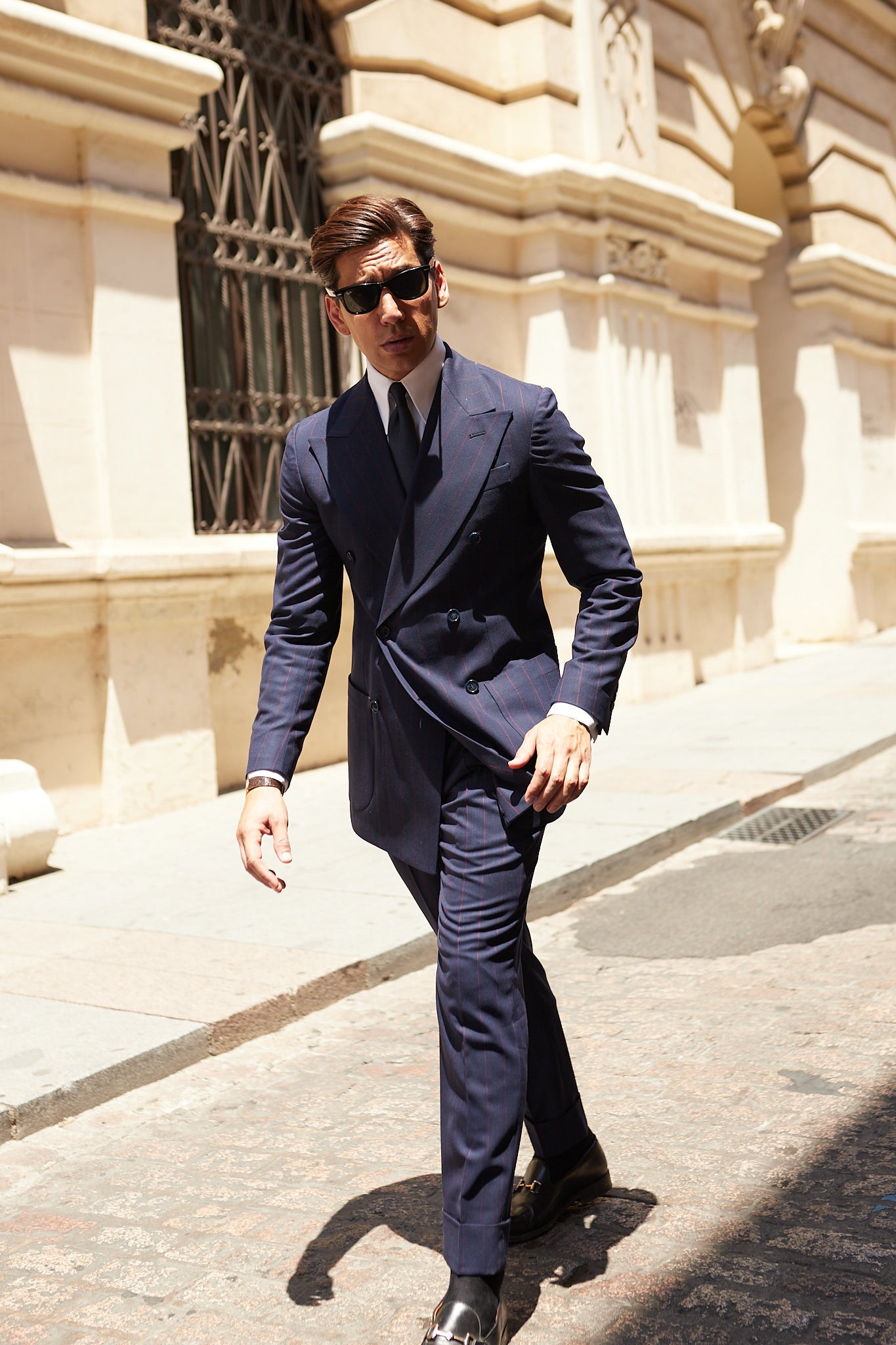 Pantalón traje azul marino diplomático raya burdeos Carnet