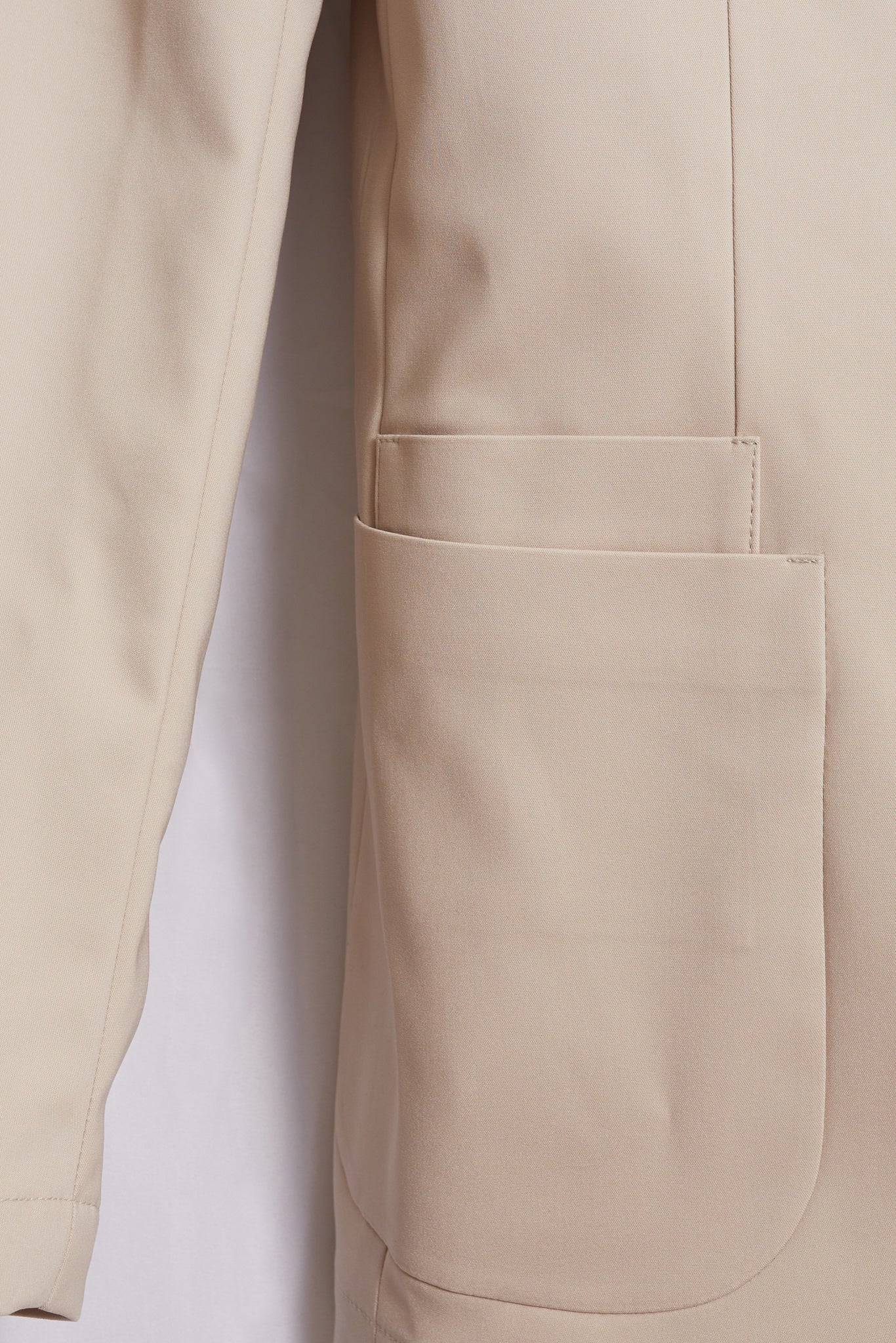 Americana técnica elástica beige