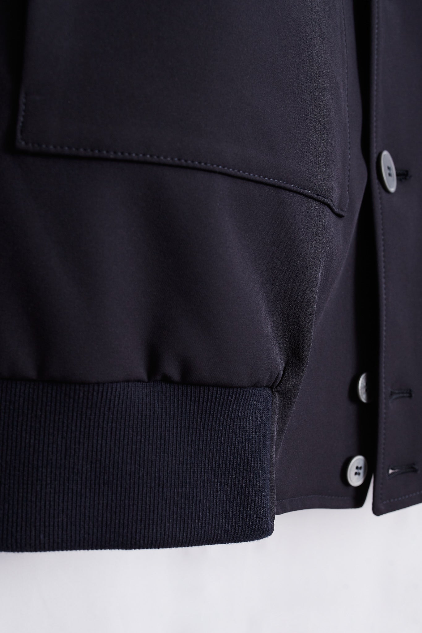 Chaqueta bomber técnica azul marino