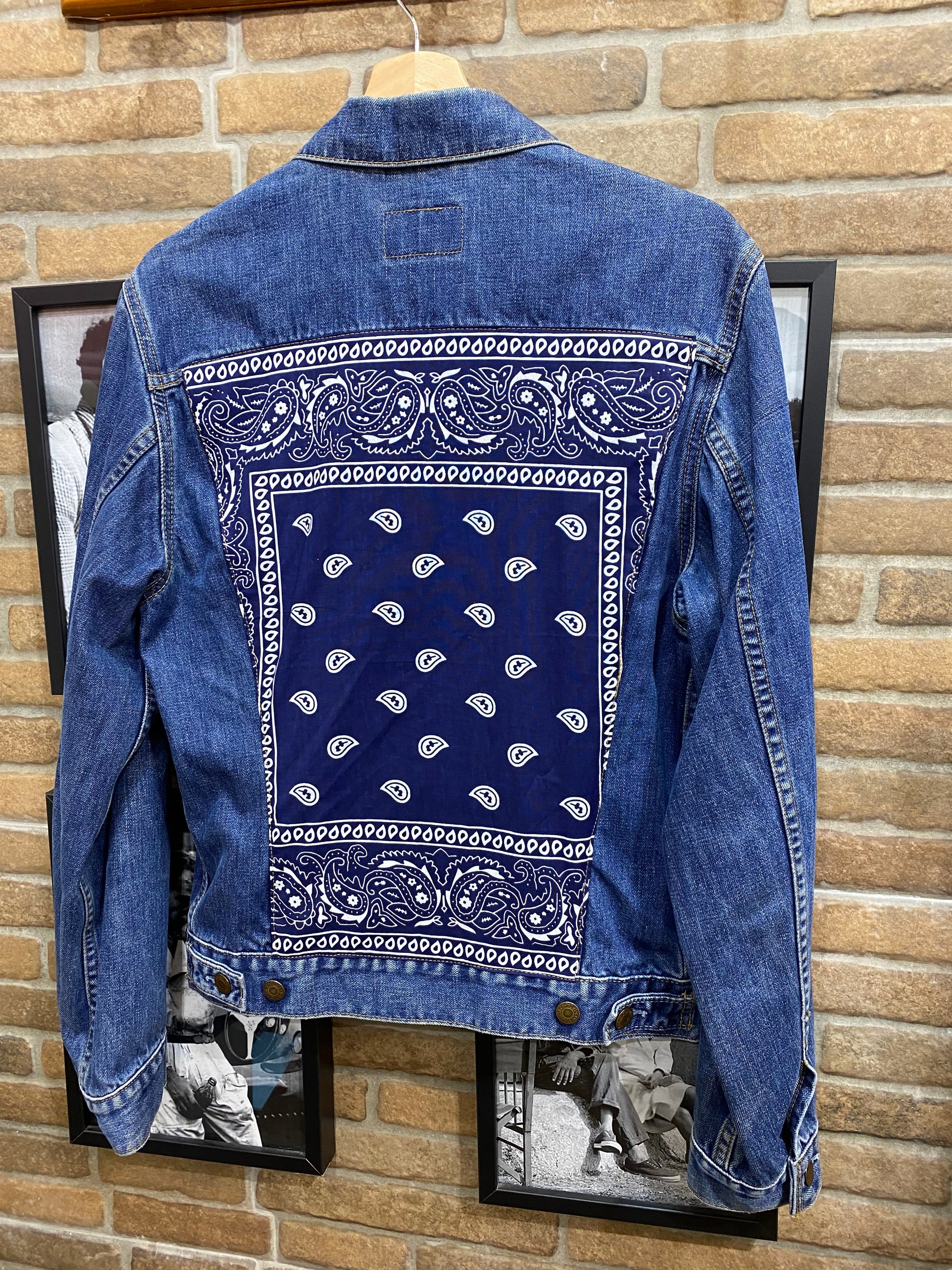 Chaqueta vaquera vintage customizada Levi’s Hippie Crew