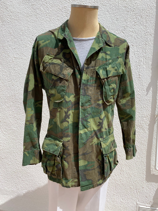 Chaqueta vintage militar camuflaje II Hippie Crew