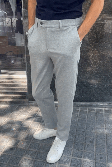 Pantalón chino punto gris claro