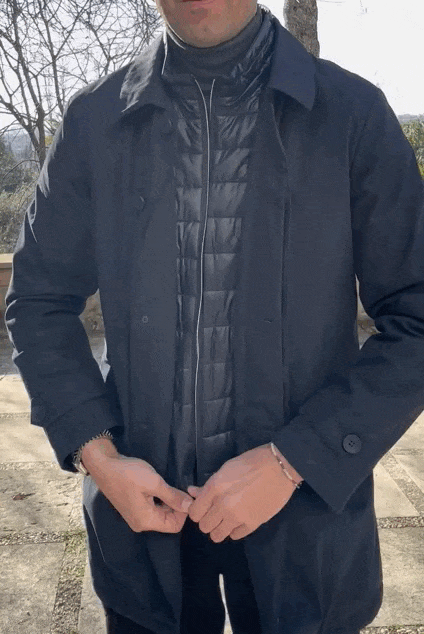 Abrigo Trench azul marino